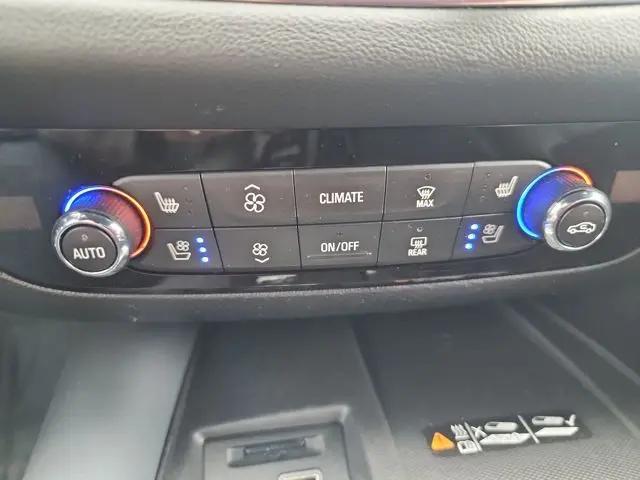 2023 Buick Enclave Premium AWD