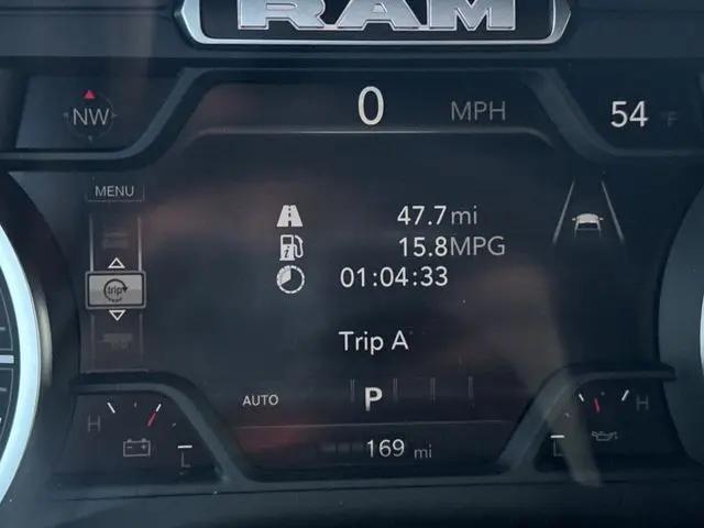 2026 Ram 1500 Big Horn Crew Cab 4x4 5'7" Box