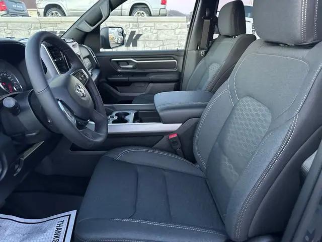 2026 Ram 1500 Big Horn Crew Cab 4x4 5'7" Box