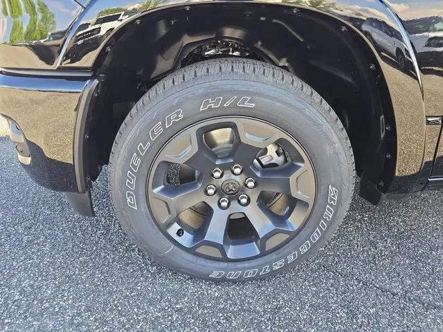 2026 Ram 1500 Big Horn Crew Cab 4x4 5'7" Box