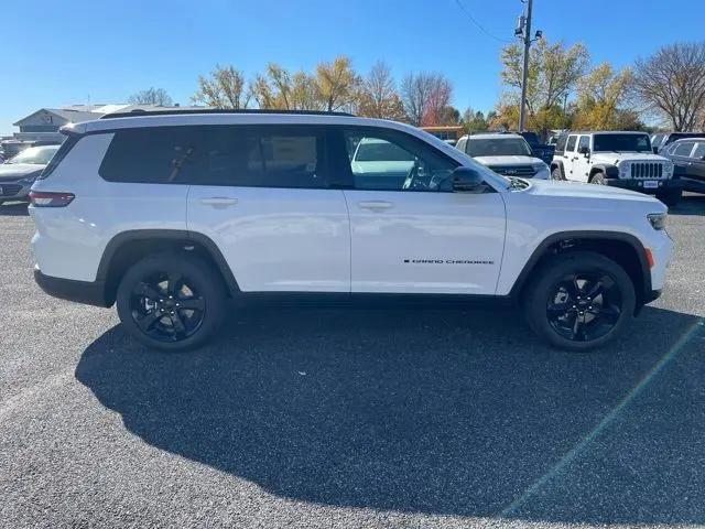 2025 Jeep Grand Cherokee L Limited 4x4