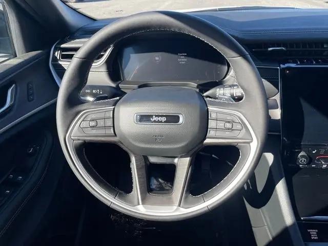 2025 Jeep Grand Cherokee L Limited 4x4