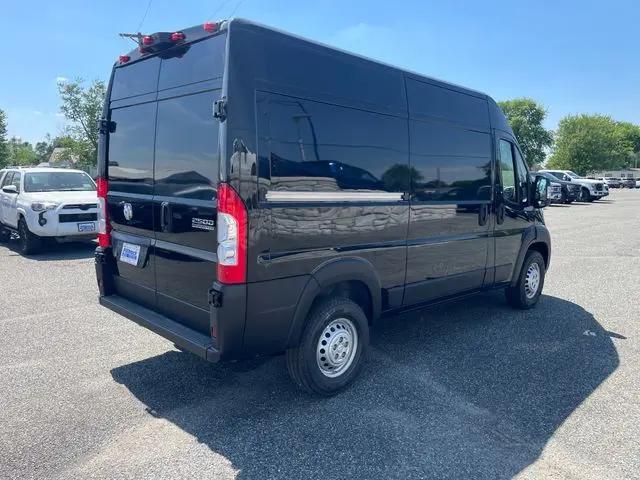 2026 Ram ProMaster 2500 Cargo Van Tradesman High Roof 136" WB w/Pass Seat