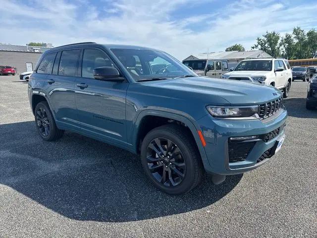 2026 Jeep Grand Cherokee Limited Reserve
