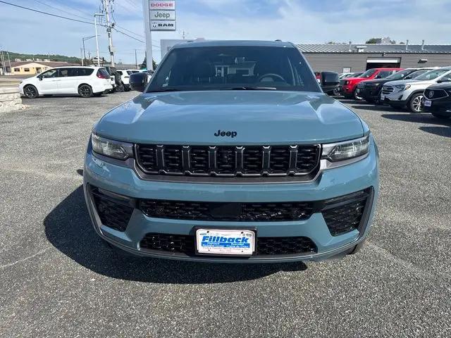 2026 Jeep Grand Cherokee Limited Reserve