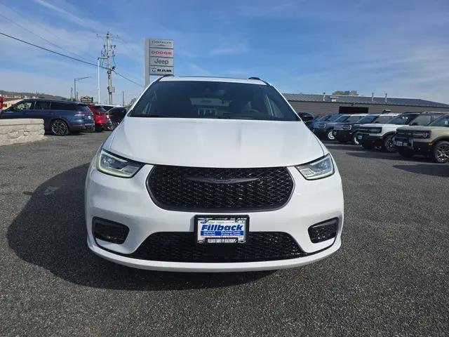 2026 Chrysler Pacifica Limited AWD