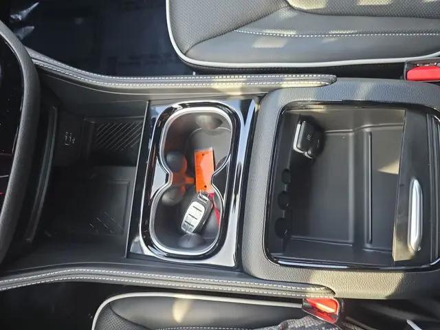 2026 Chrysler Pacifica Limited AWD
