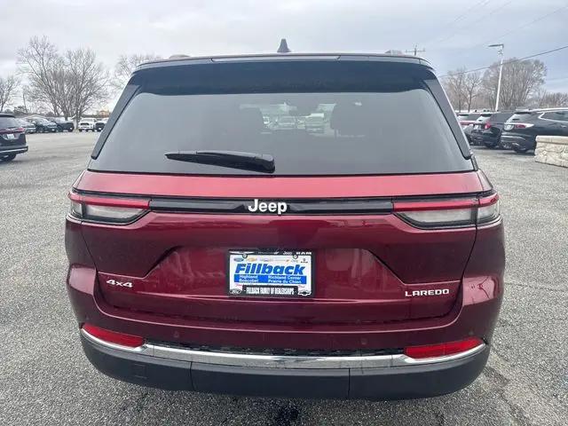 2026 Jeep Grand Cherokee Altitude 4x4