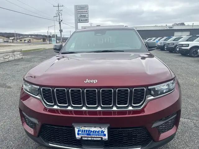 2026 Jeep Grand Cherokee Altitude 4x4