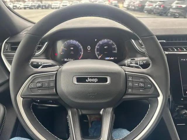 2026 Jeep Grand Cherokee Altitude 4x4
