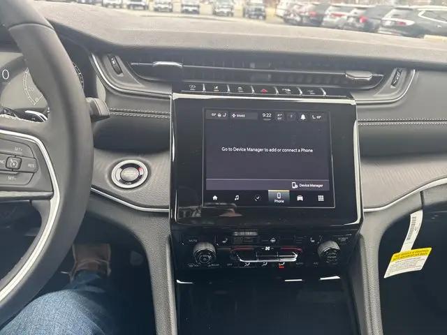 2026 Jeep Grand Cherokee Altitude 4x4