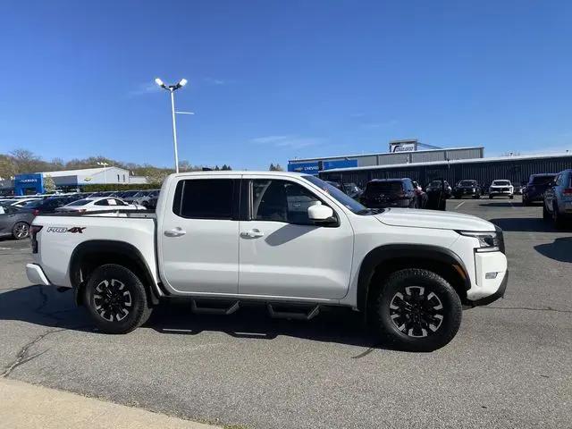 2024 Nissan Frontier Crew Cab PRO-4X 4x4