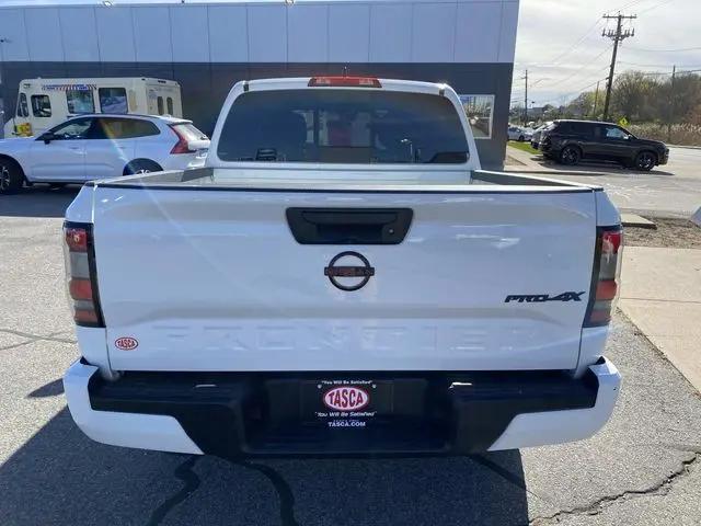 2024 Nissan Frontier Crew Cab PRO-4X 4x4