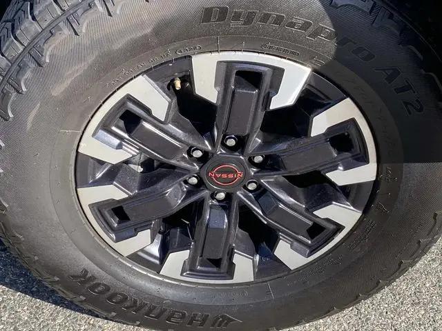 2024 Nissan Frontier Crew Cab PRO-4X 4x4