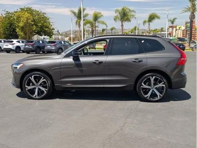 2025 Volvo XC60 B5 Ultra