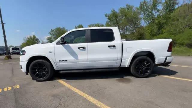 2026 Ram 1500 Laramie Crew Cab 4x4 5'7" Box
