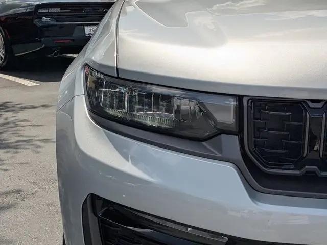 2026 Jeep Grand Cherokee L Limited Reserve
