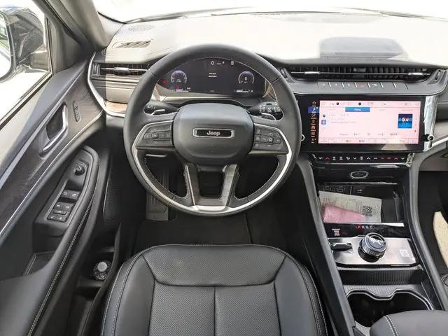 2026 Jeep Grand Cherokee L Limited Reserve