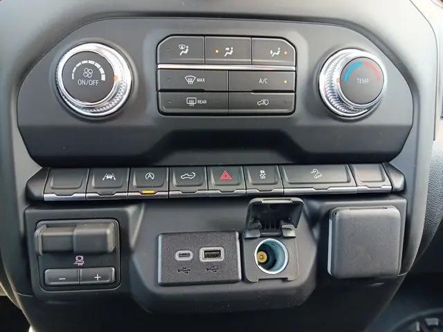 2026 GMC Sierra 1500 Crew Cab, Short Bed, Pro, 4WD