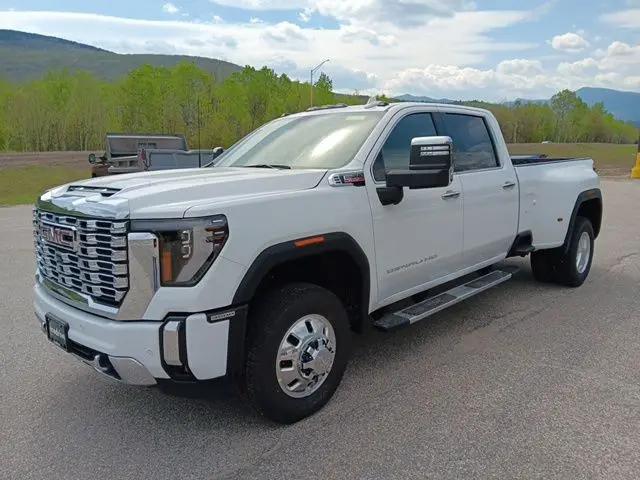 2026 GMC Sierra 3500HD Crew Cab, Long Bed, Denali Dual Rear Wheel, 4WD