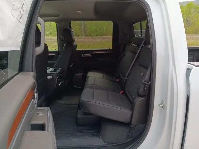 2026 GMC Sierra 3500HD Crew Cab, Long Bed, Denali Dual Rear Wheel, 4WD