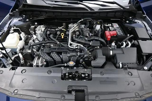 2024 Nissan Altima SR FWD
