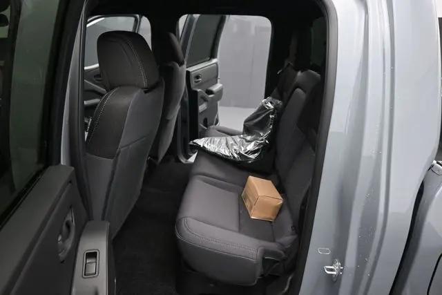 2026 Nissan Frontier Crew Cab SV 4x2