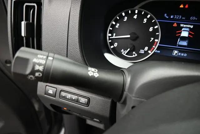 2026 Nissan Frontier Crew Cab SV 4x2