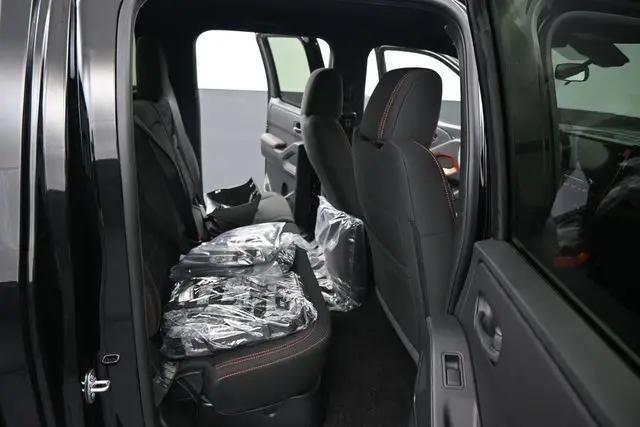 2026 Nissan Frontier Crew Cab PRO-4X 4x4