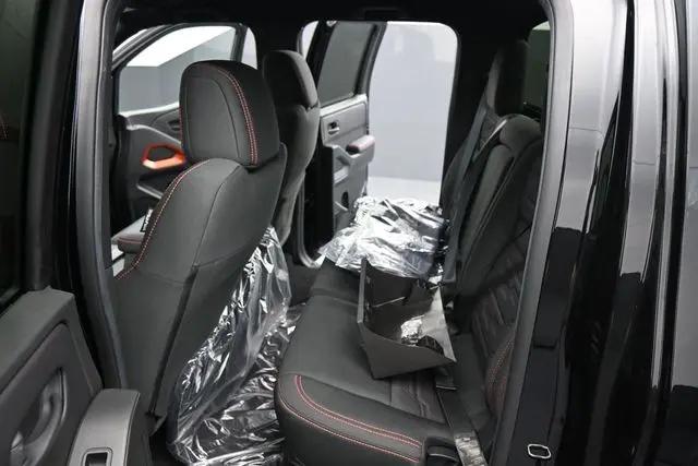 2026 Nissan Frontier Crew Cab PRO-4X 4x4
