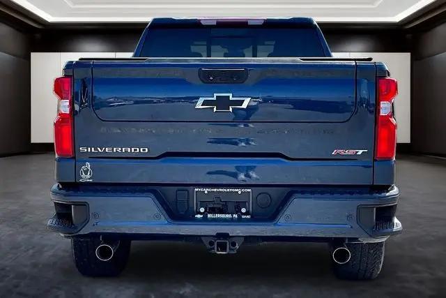 2022 Chevrolet Silverado 1500 4WD Crew Cab Standard Bed RST