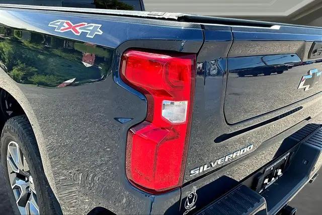 2022 Chevrolet Silverado 1500 4WD Crew Cab Standard Bed RST