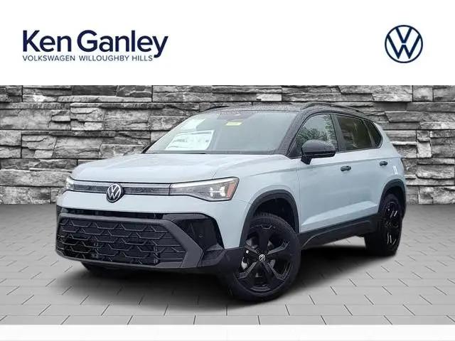 2026 Volkswagen Taos SE Black for sale in Willoughby Hills, OH