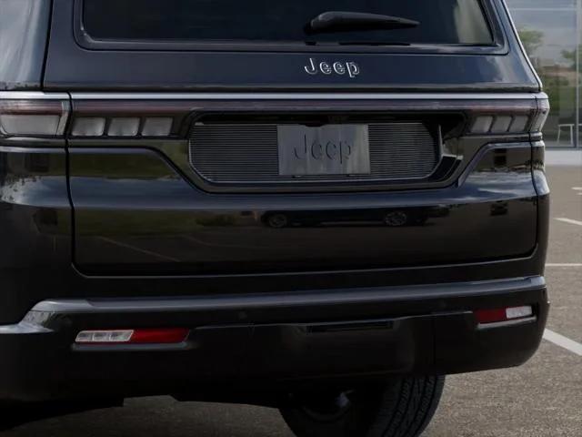 2026 Jeep Grand Wagoneer 4x2