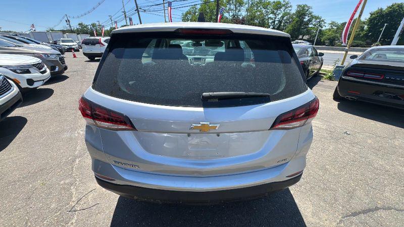 2022 Chevrolet Equinox AWD LS