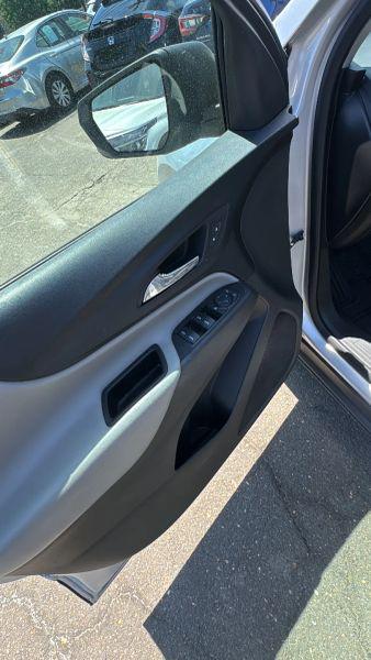2022 Chevrolet Equinox AWD LS