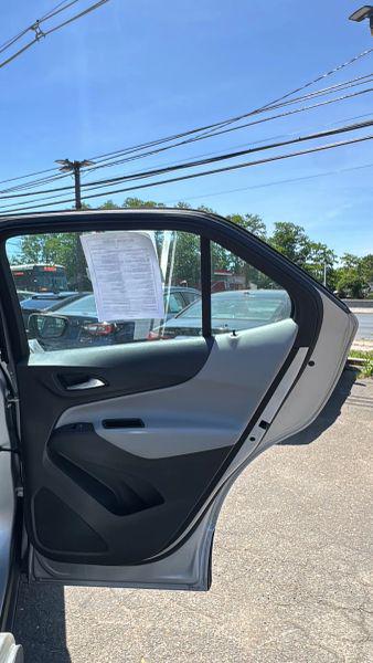 2022 Chevrolet Equinox AWD LS