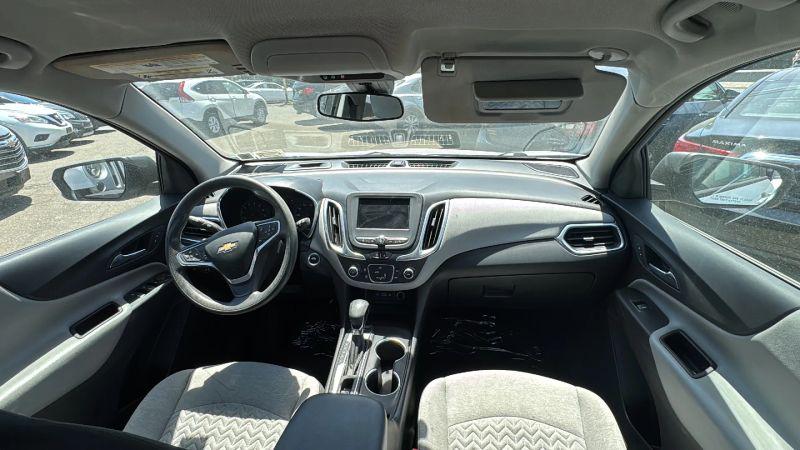 2022 Chevrolet Equinox AWD LS
