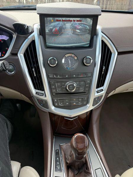 2011 Cadillac SRX Performance Collection