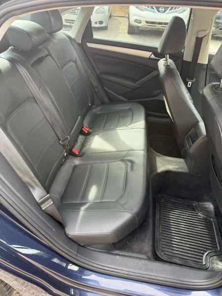 2012 Volkswagen Passat 2.5L SE