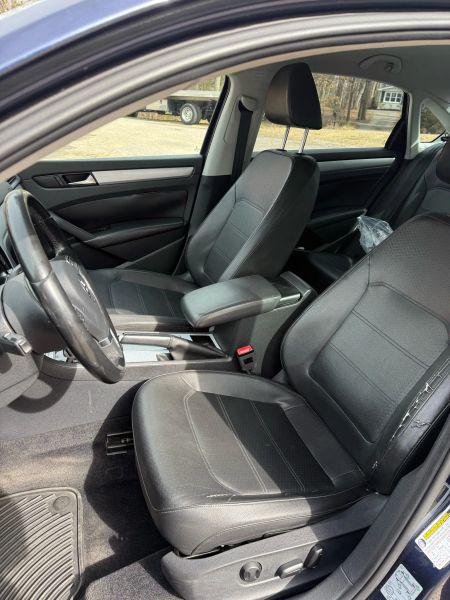 2012 Volkswagen Passat 2.5L SE