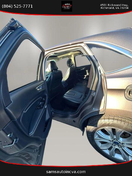 2019 Ford Edge Titanium