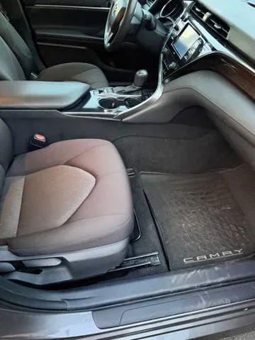 2020 Toyota Camry LE Hybrid