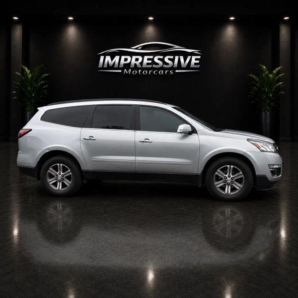 2017 Chevrolet Traverse 2LT