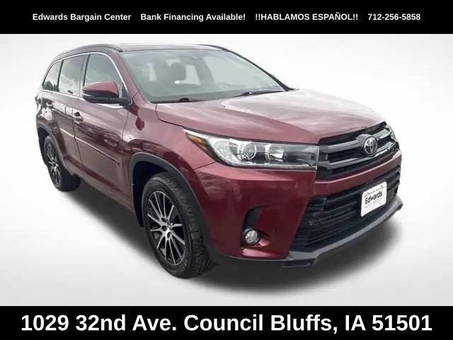 2017 Toyota Highlander SE for sale in Council Bluffs, IA