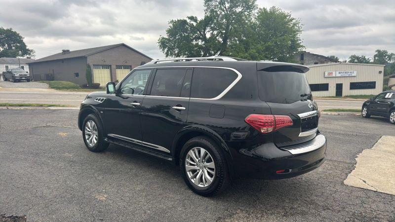 2016 INFINITI QX80 Base