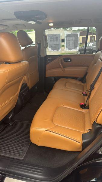 2016 INFINITI QX80 Base