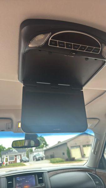 2016 INFINITI QX80 Base