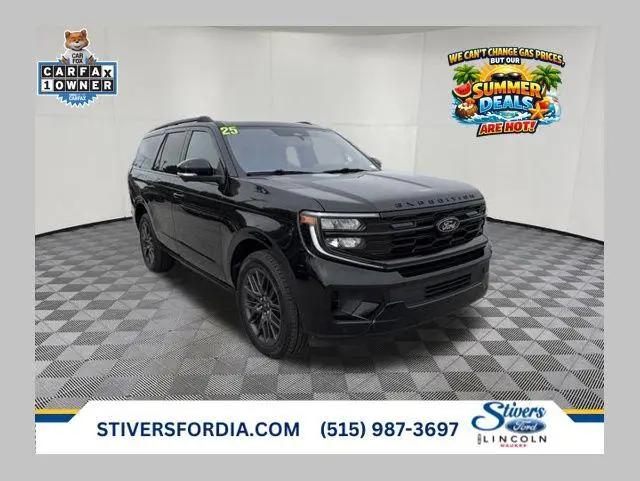 2025 Ford Expedition Platinum for sale in Waukee, IA