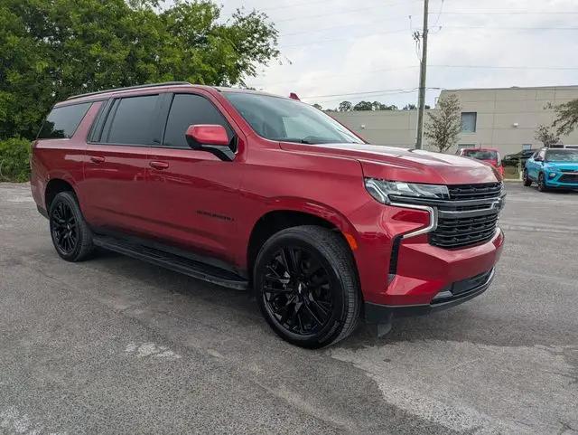 2021 Chevrolet Suburban 4WD RST